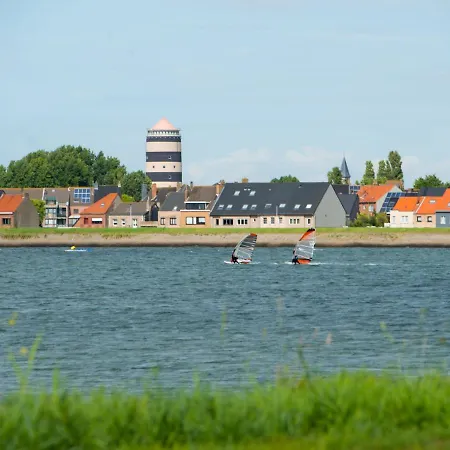 Seastar With Balcony By Interhome 아파트 브레데네
